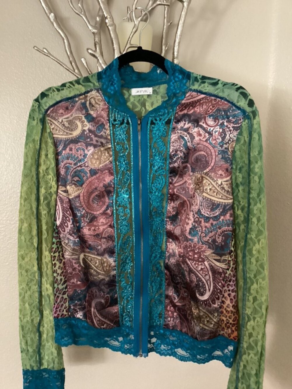 Jaipur Green Turquoise Brown Paisley Zippered  Cropped Jacket, Size Medium